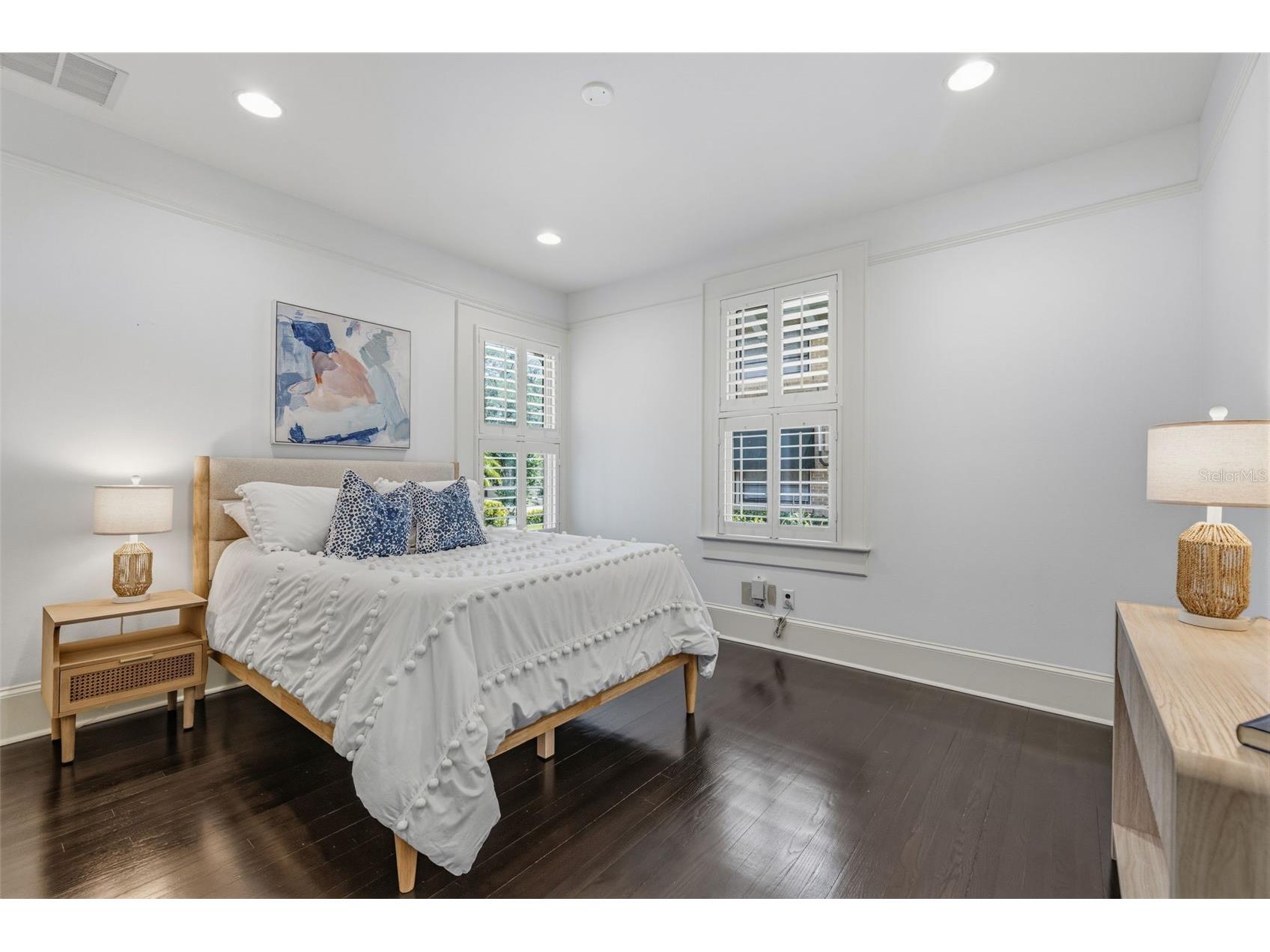 1811 W Hills Avenue Tampa FL 33606 TB8506283 image35