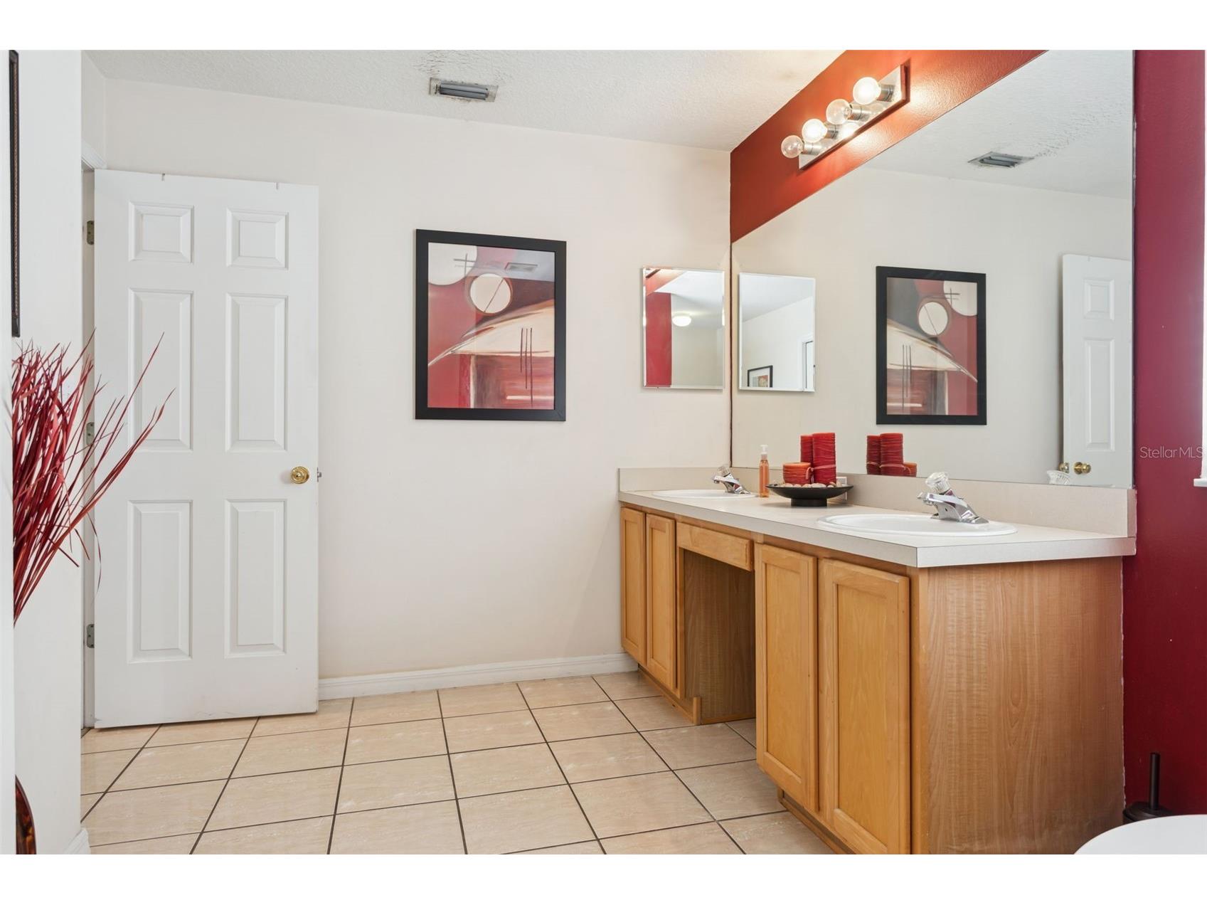 18110 Turtle Beach Way Tampa FL 33647 TB8477621 image30