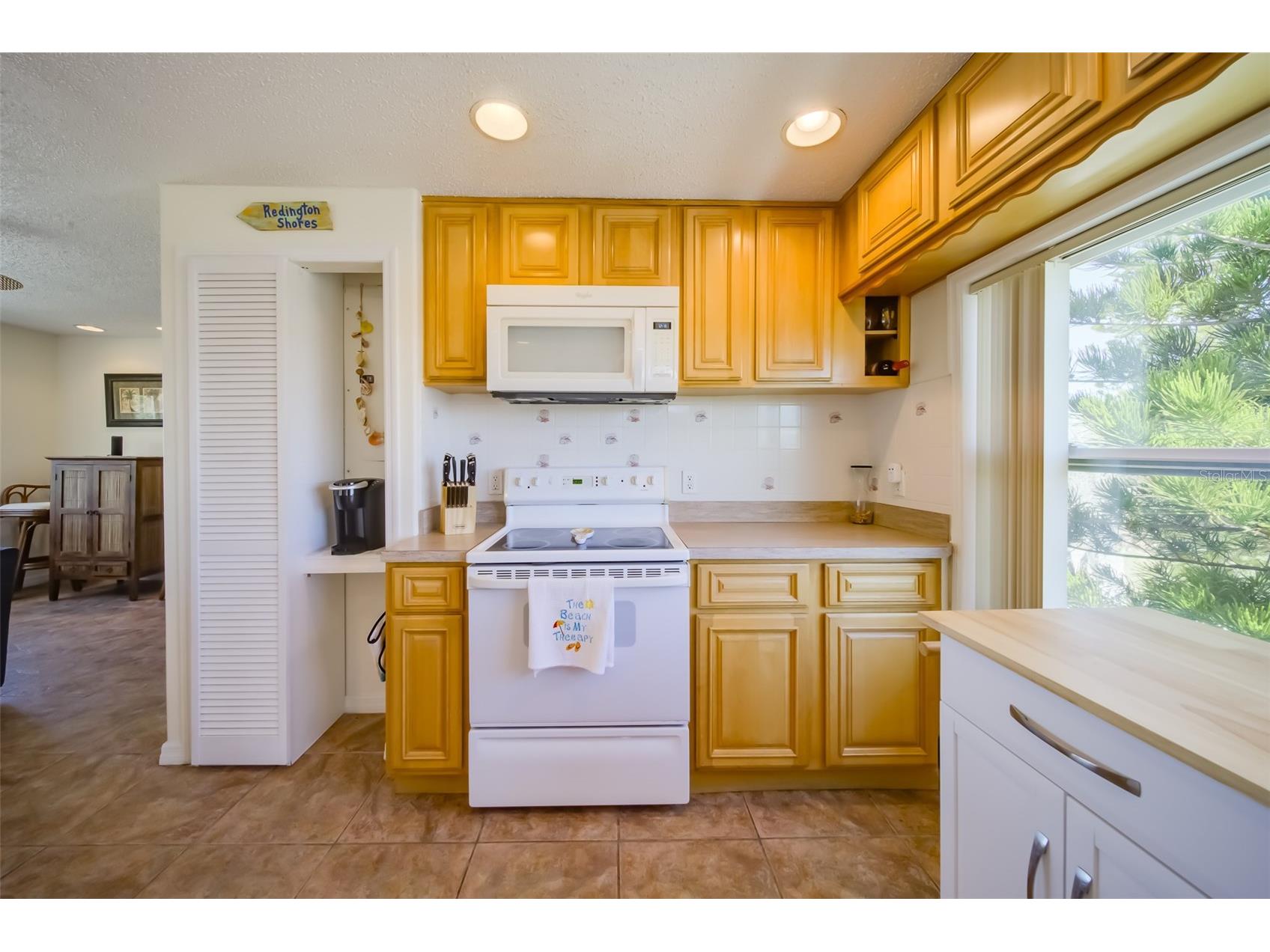 18111 1st Street E Redington Shores FL 33708 TB8480489 image10