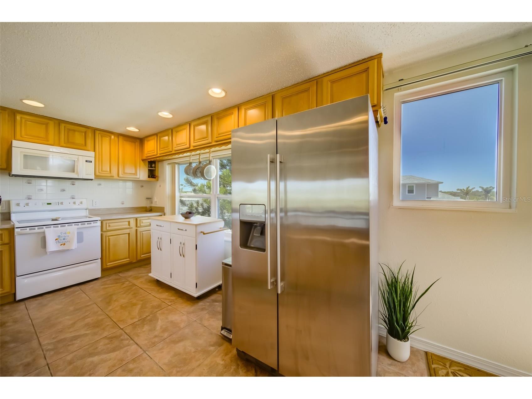 18111 1st Street E Redington Shores FL 33708 TB8480489 image13