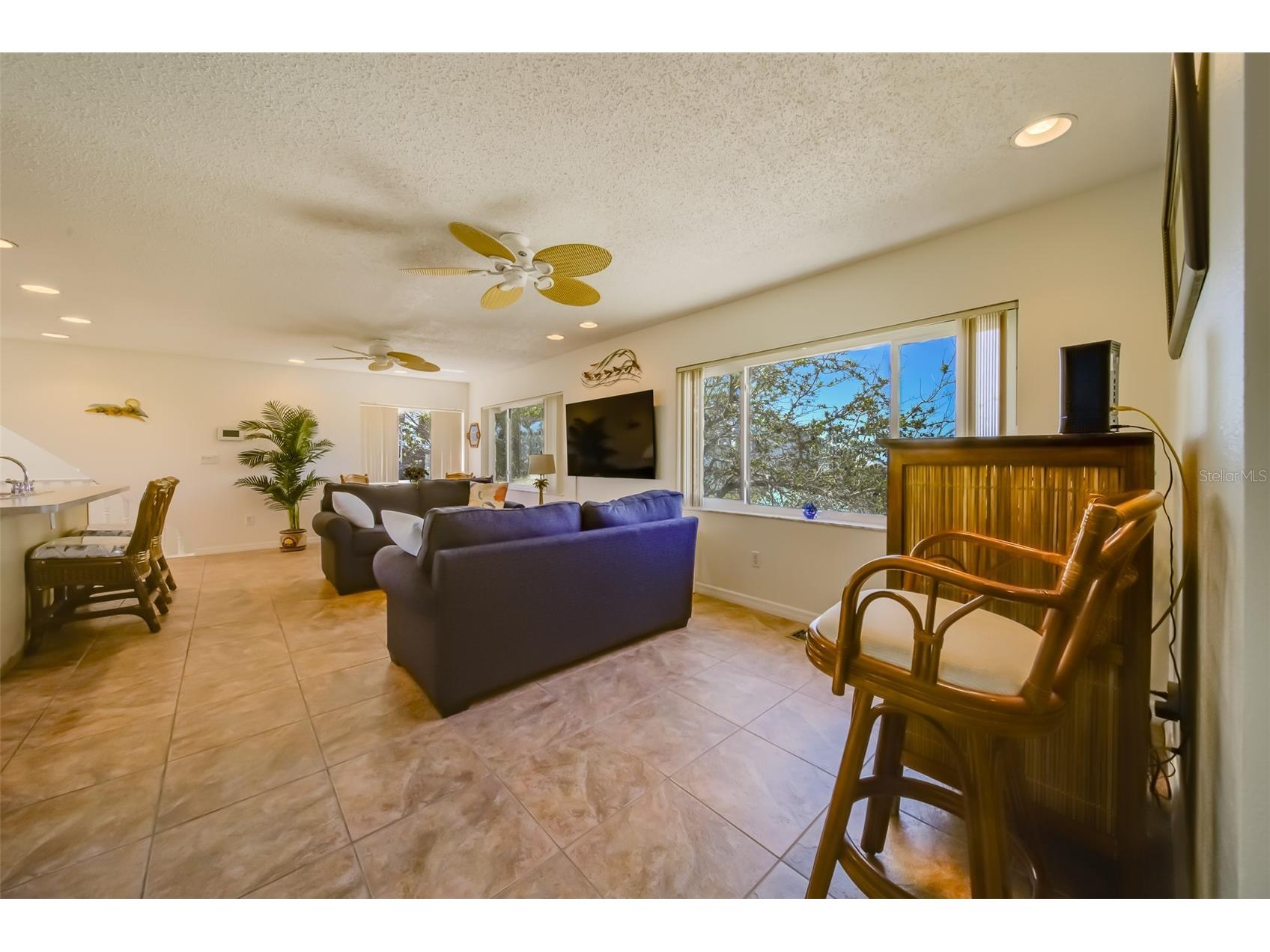 18111 1st Street E Redington Shores FL 33708 TB8480489 image17