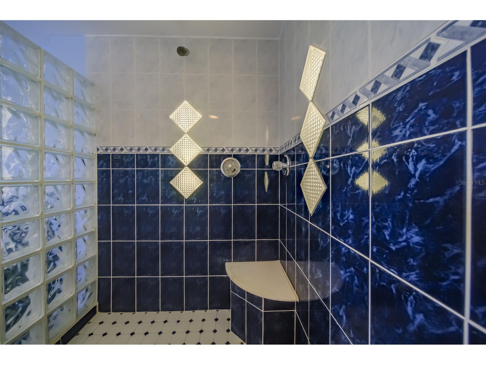 18111 1st Street E Redington Shores FL 33708 TB8480489 image24