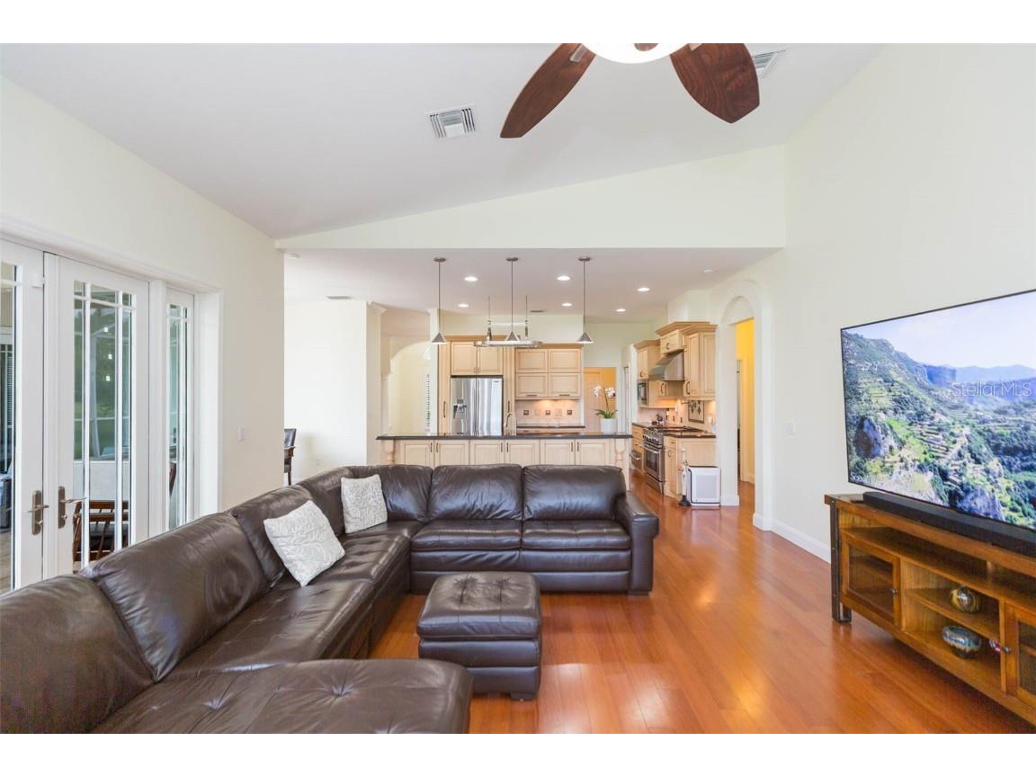 18111 Diamond Cove Court Tampa FL 33647 TB8406838 image19