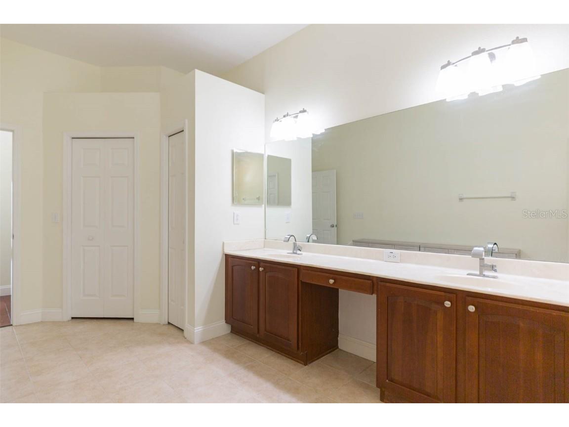 18111 Diamond Cove Court Tampa FL 33647 TB8406838 image31