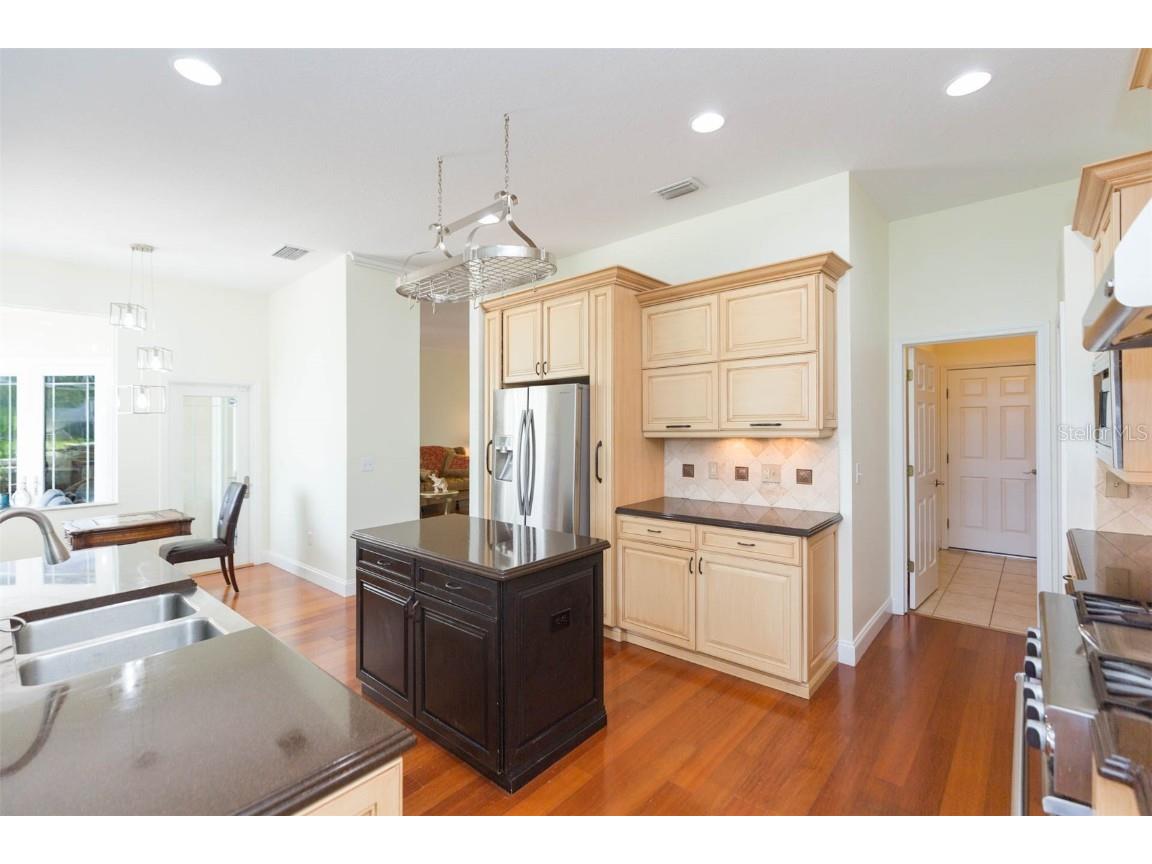 18111 Diamond Cove Court Tampa FL 33647 TB8406838 image7