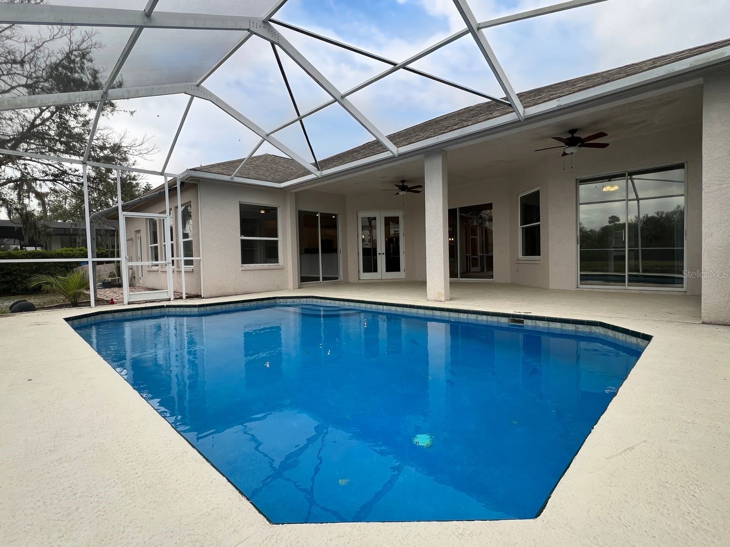 18111 Sugar Brooke Drive Tampa FL 33647 TB8522140 image36