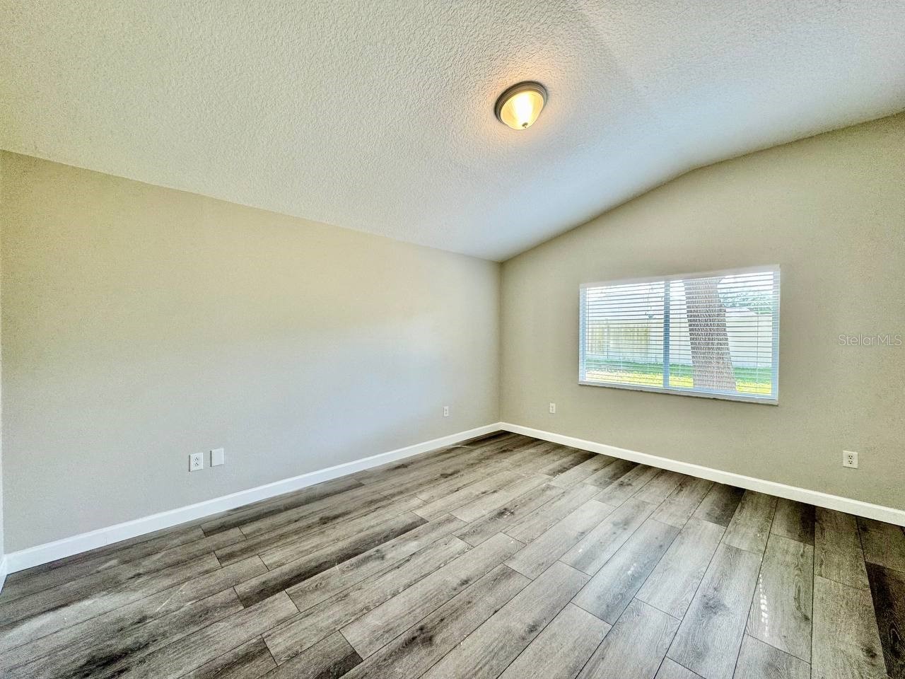 18112 Canal Pointe Street Tampa FL 33647 TB8502660 image25