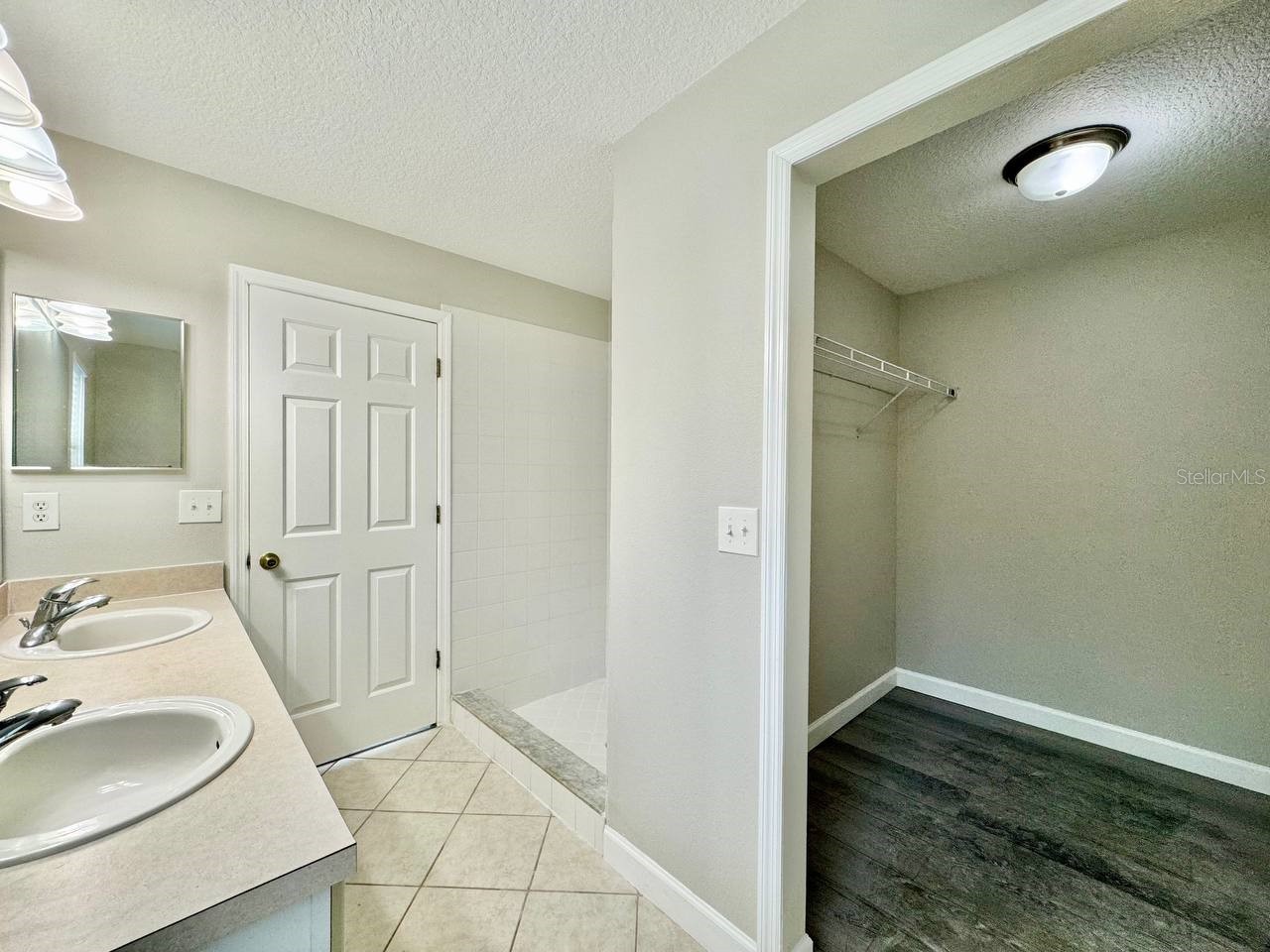 18112 Canal Pointe Street Tampa FL 33647 TB8502660 image32