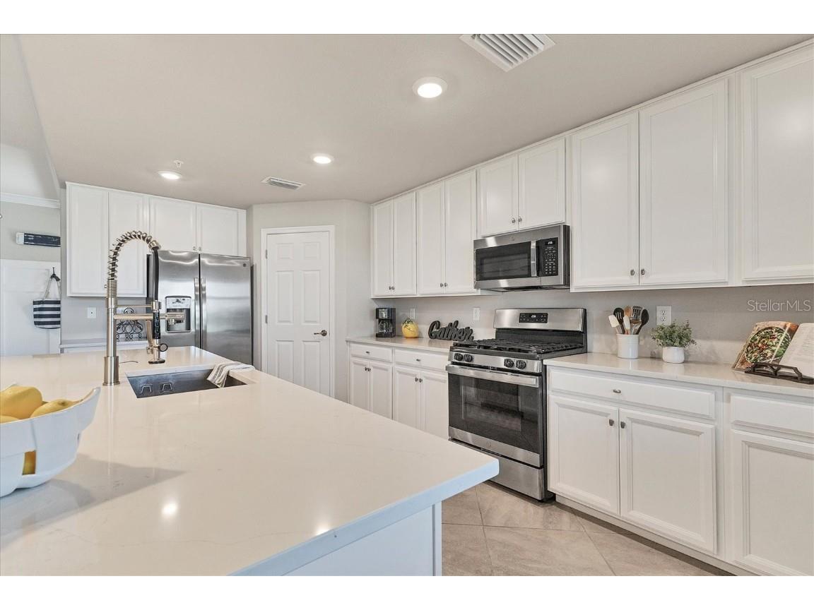 18113 Gawthrop Drive #101 Lakewood Ranch FL 34211 A4668204 image14