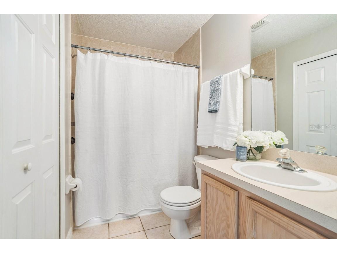 18114 Paradise Point Drive Tampa FL 33647 TB8436563 image22