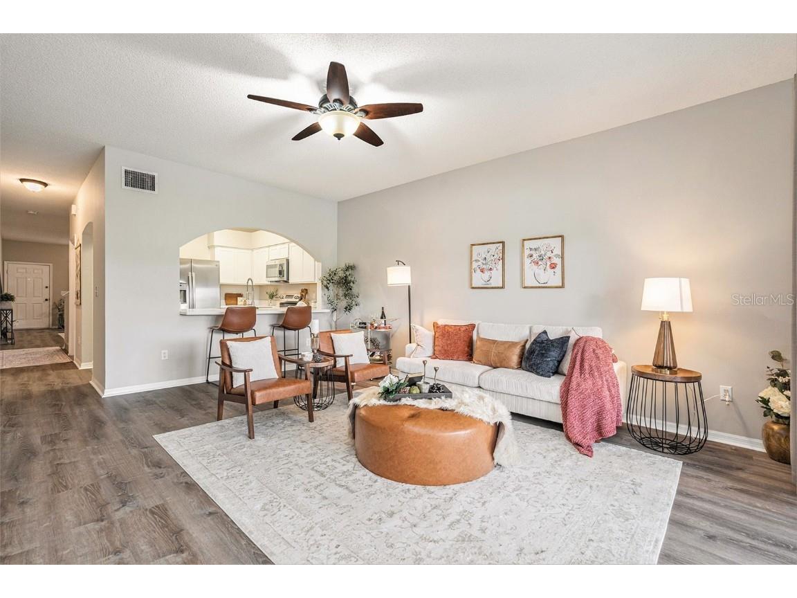 18114 Paradise Point Drive Tampa FL 33647 TB8436563 image8