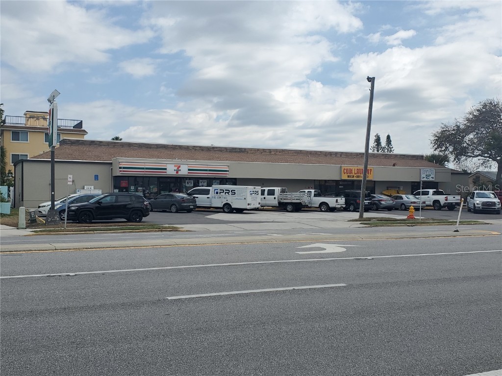 18115 Gulf Boulevard Redington Shores FL 33708 J966576 image1