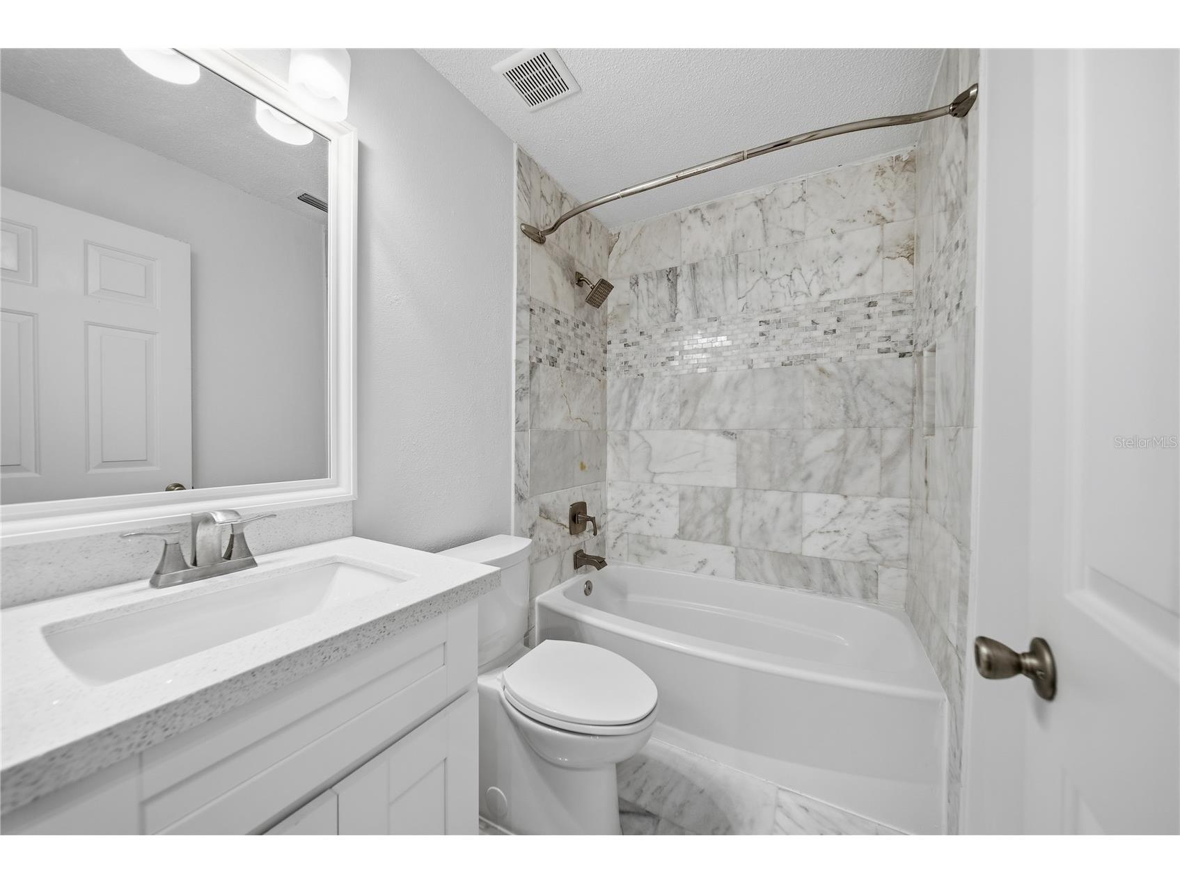 18117 Paradise Point Drive Tampa FL 33647 TB8503202 image14