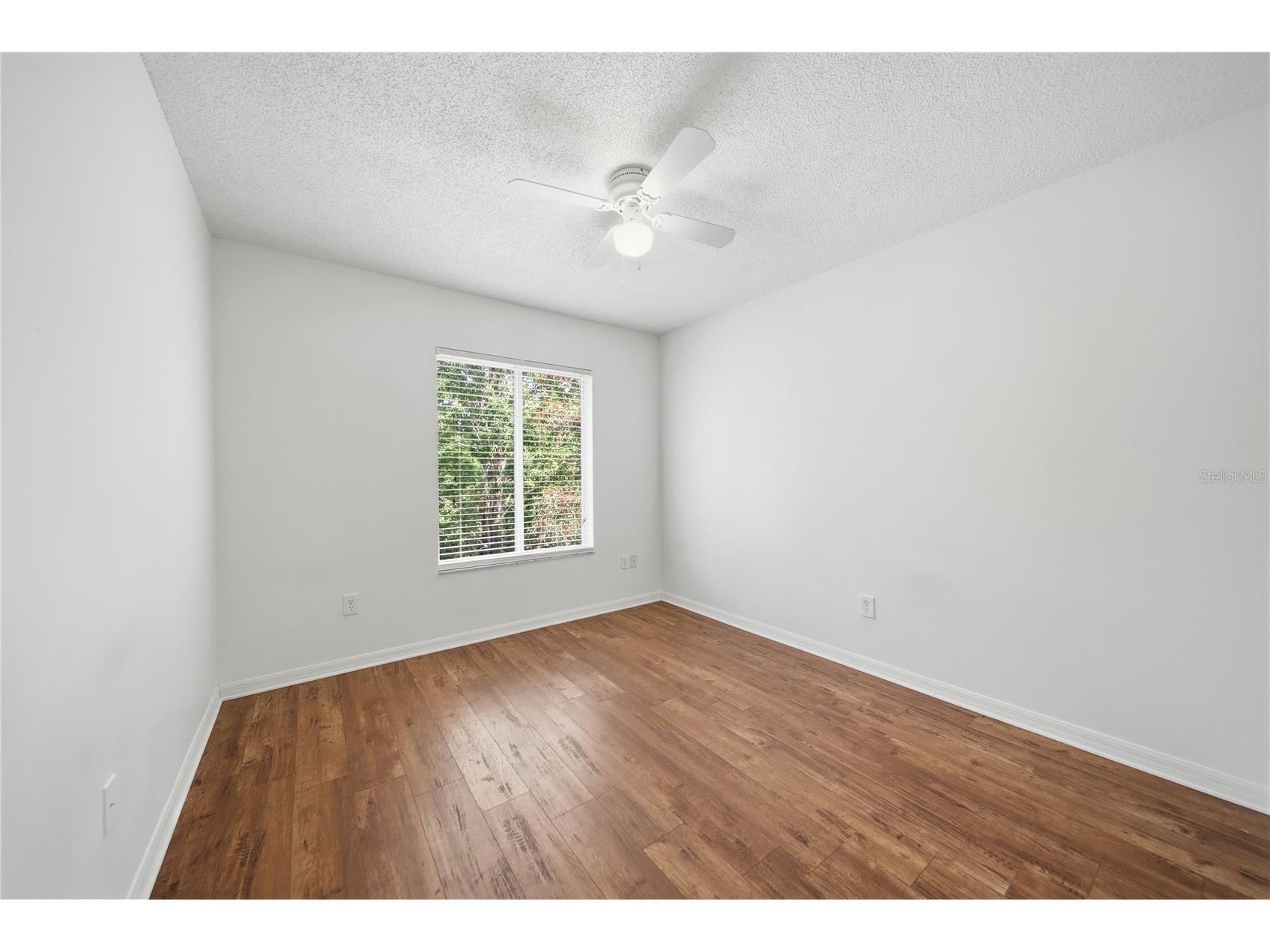 18117 Paradise Point Drive Tampa FL 33647 TB8503202 image16