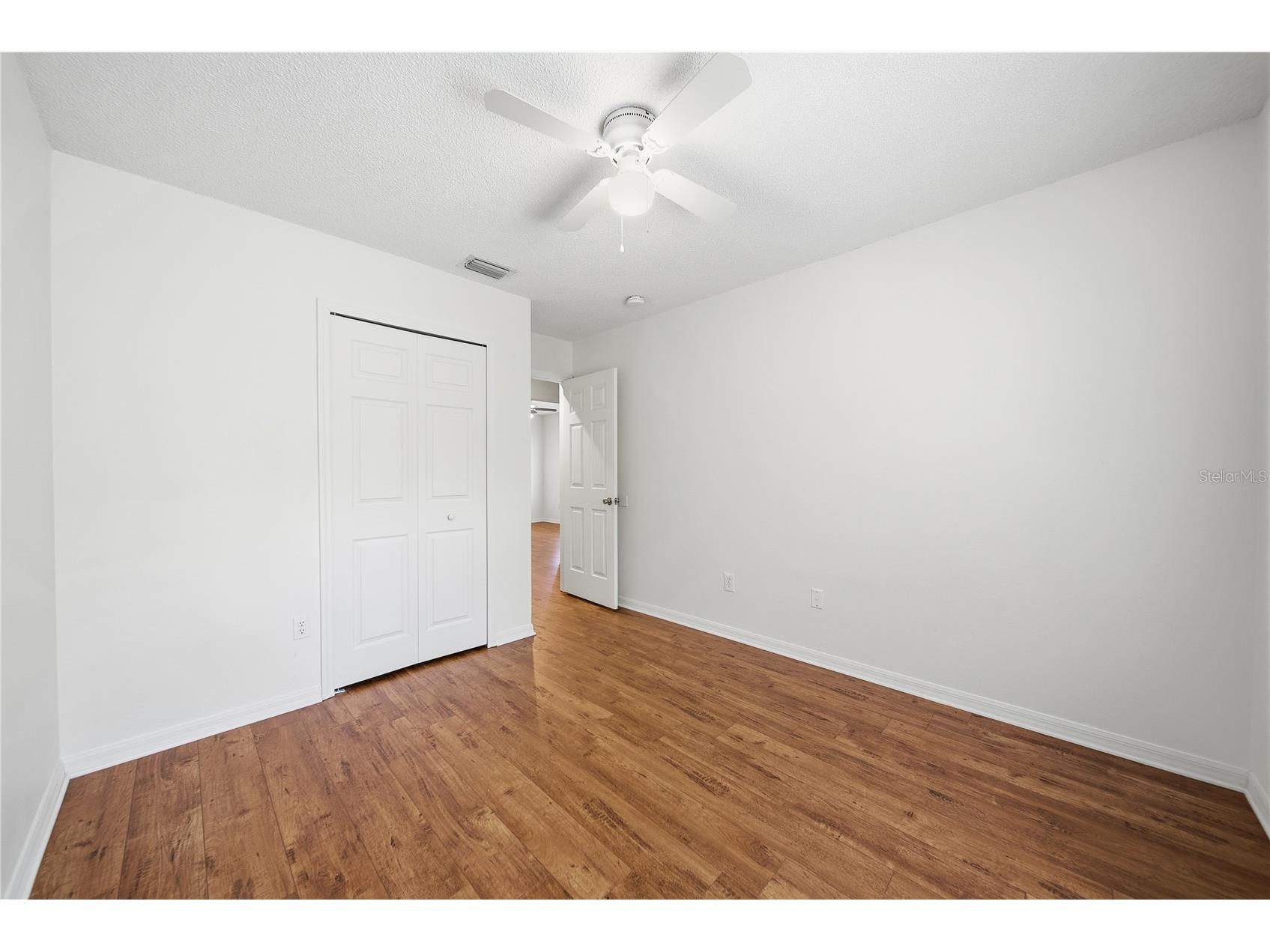 18117 Paradise Point Drive Tampa FL 33647 TB8503202 image17
