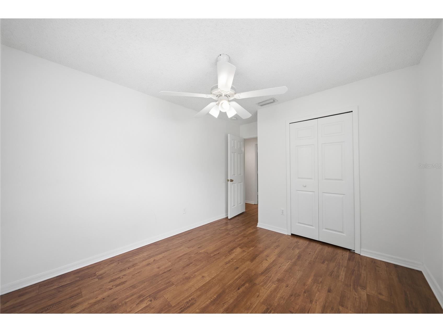 18117 Paradise Point Drive Tampa FL 33647 TB8503202 image21