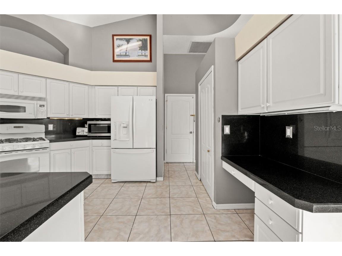 18118 Sweet Jasmine Drive Tampa FL 33647 W7881211 image41