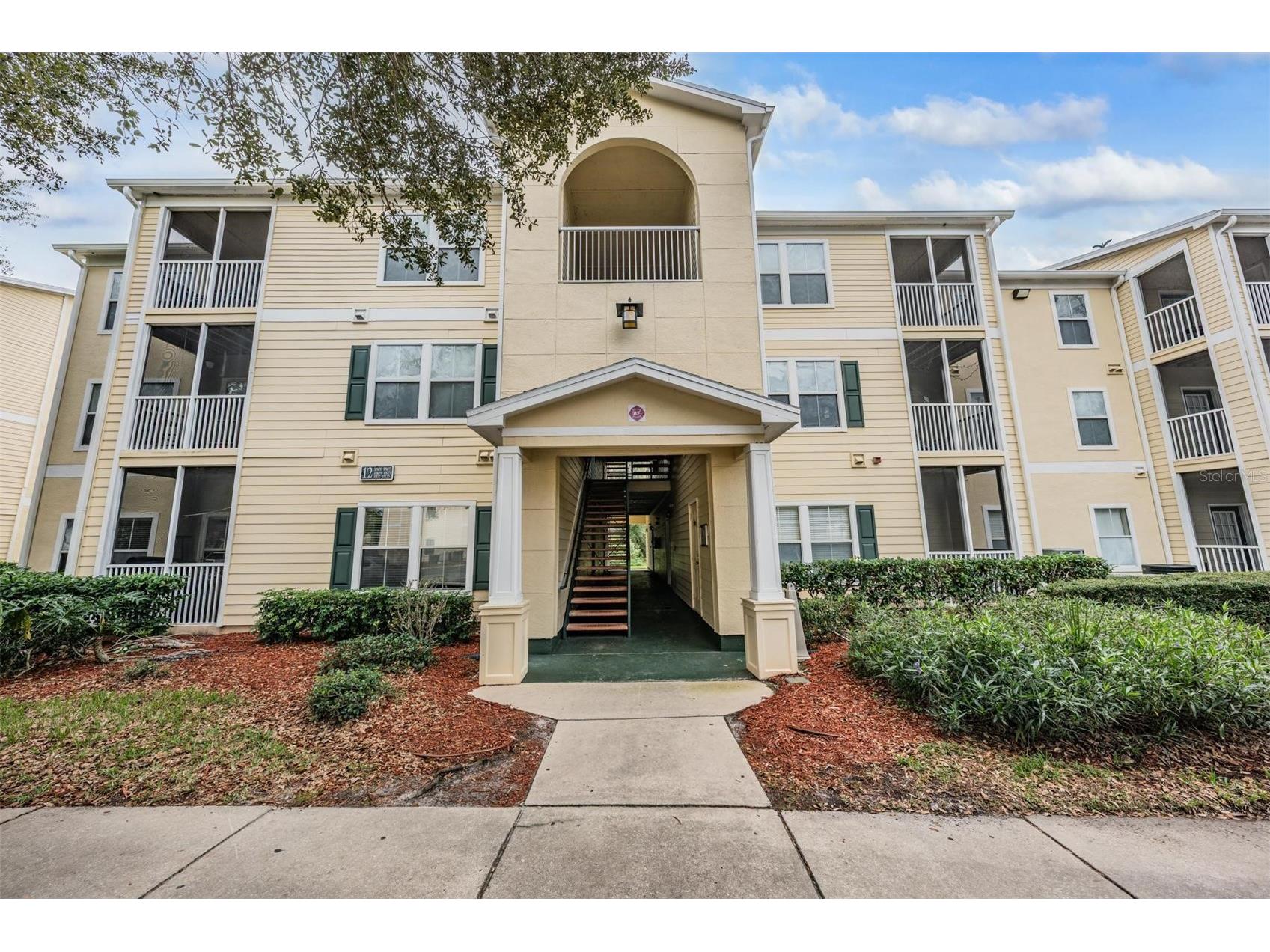 18119 Bridle Club Drive Tampa FL 33647 TB8454998 image1