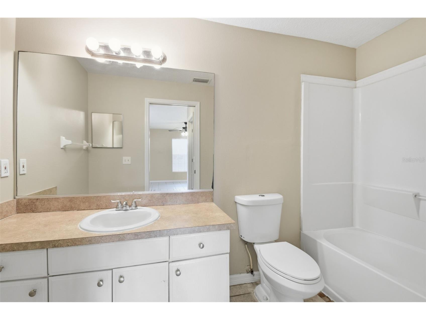 1812 34th Avenue E Bradenton FL 34208 O6403563 image22