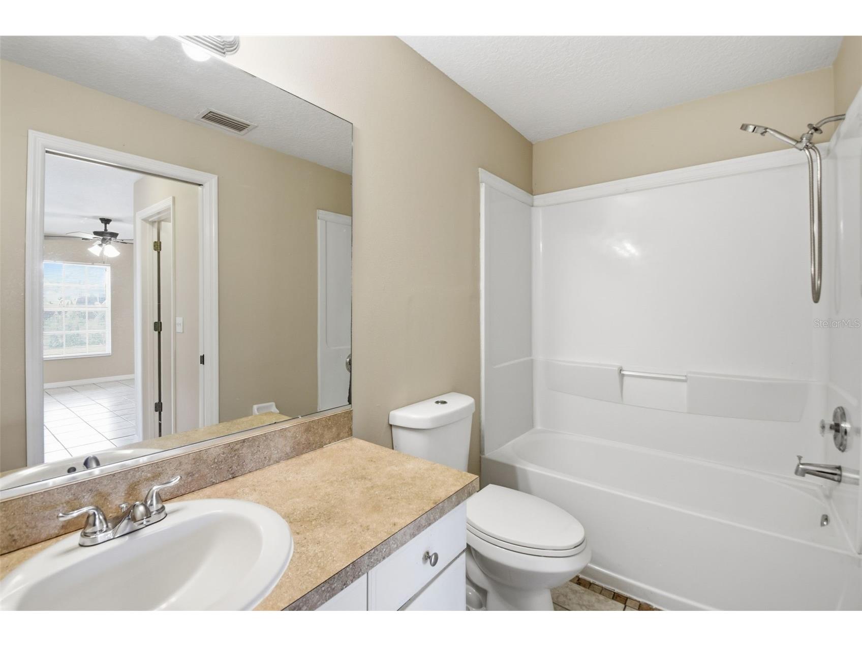 1812 34th Avenue E Bradenton FL 34208 O6403563 image23