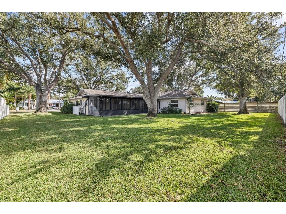 1812 48th Street W Bradenton FL 34209 A4674278 image39