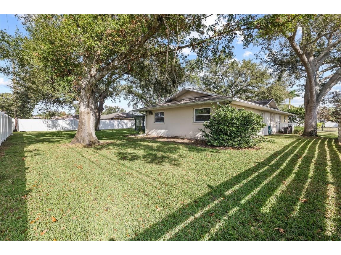 1812 48th Street W Bradenton FL 34209 A4674278 image41