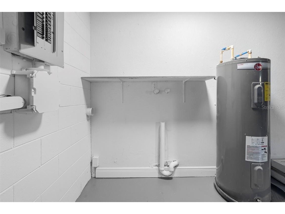 1812 Baywood Avenue Orlando FL 32818 O6365464 image30