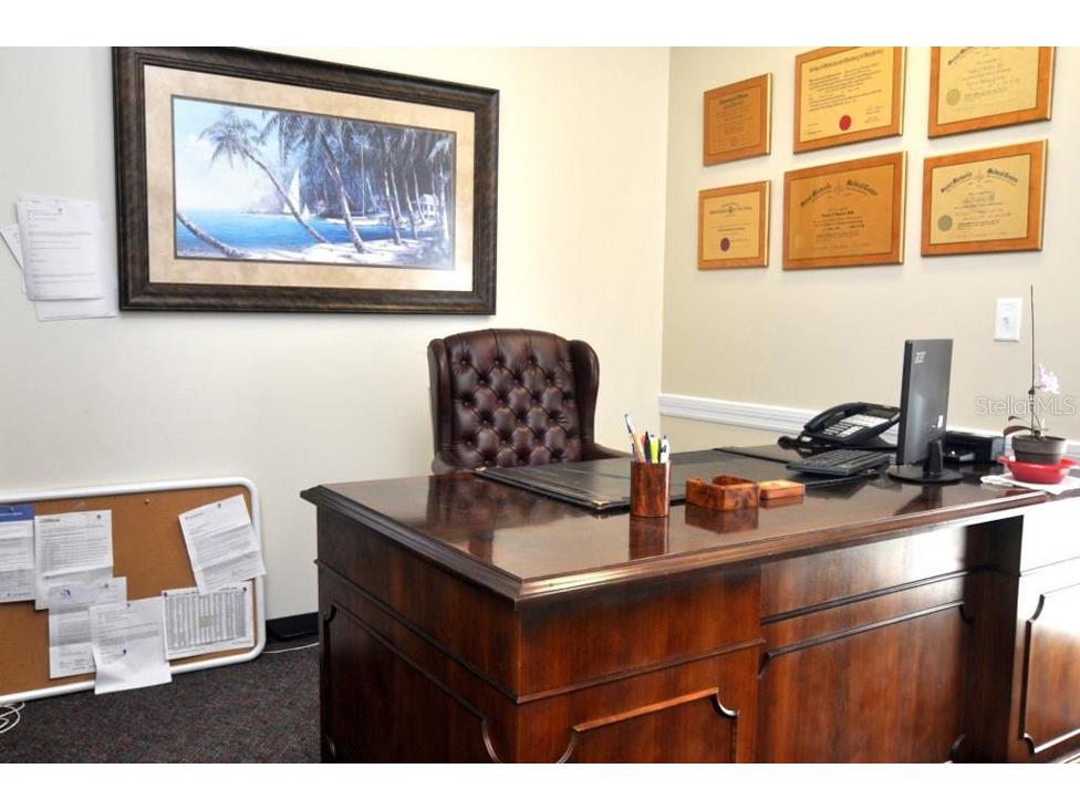 1812 Health Care Drive New Port Richey FL 34655 W7878199 image6