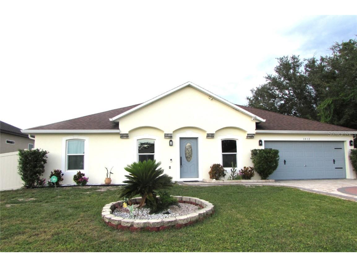 1812 Hudson Court Kissimmee FL 34759 S5135310 image1