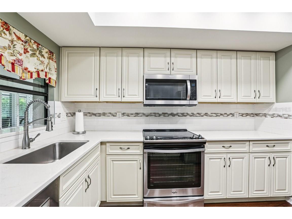 1812 New Bedford Drive Sun City Center FL 33573 TB8409041 image24