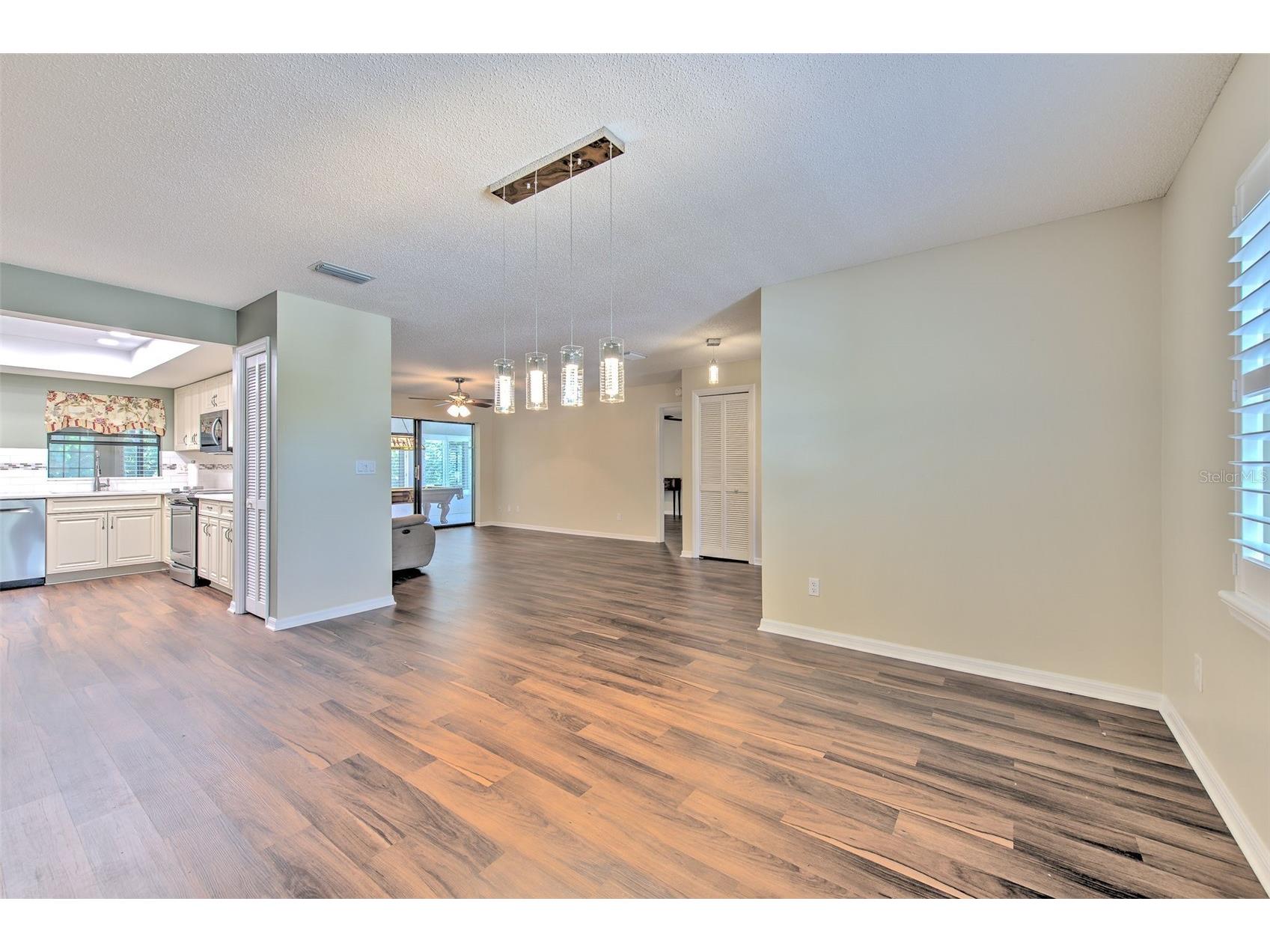 1812 New Bedford Drive Sun City Center FL 33573 TB8520649 image6