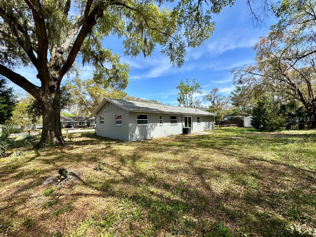 1812 Northeast 50th St Ocala FL 34479 OM714205 image3