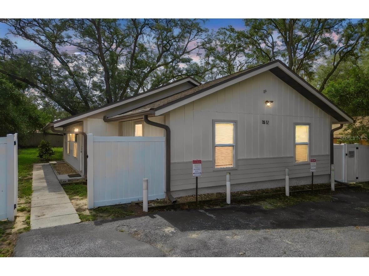 1812 Poinsettia Avenue Tarpon Springs FL 34689 TB8510924 image1