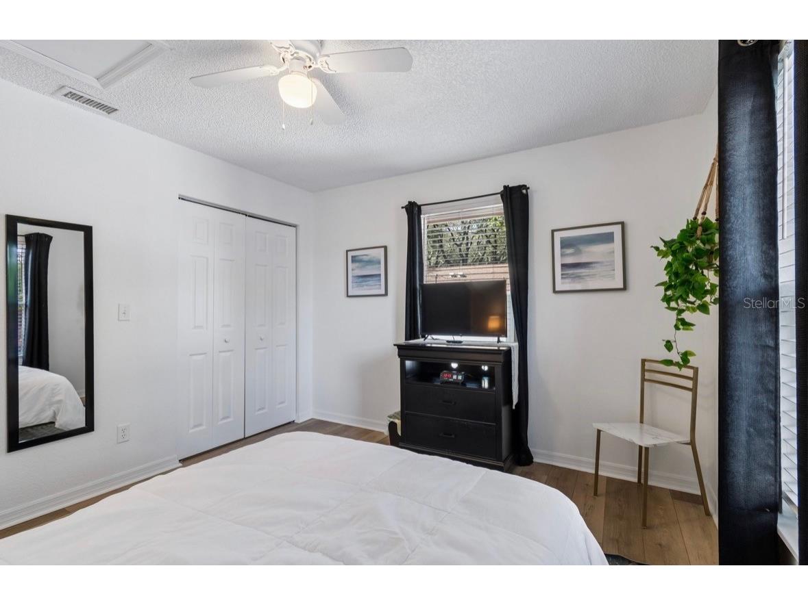1812 Poinsettia Avenue Tarpon Springs FL 34689 TB8510924 image17