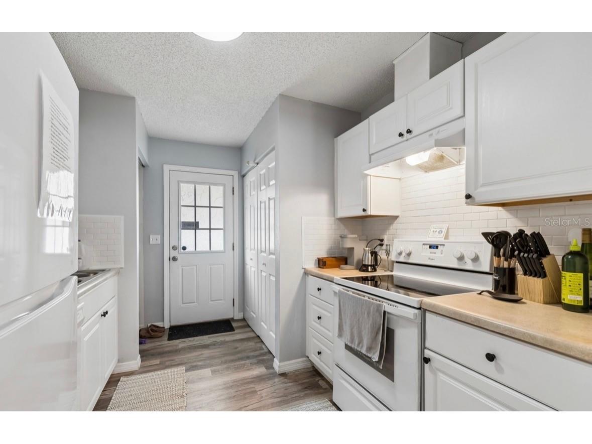 1812 Poinsettia Avenue Tarpon Springs FL 34689 TB8510924 image27