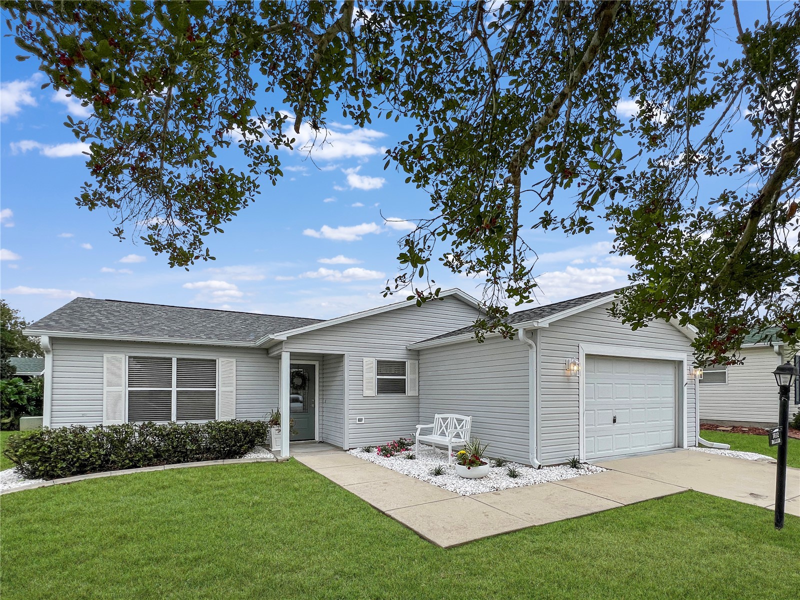 1812 Sanibel Court The Villages FL 32162 G5105417 image1