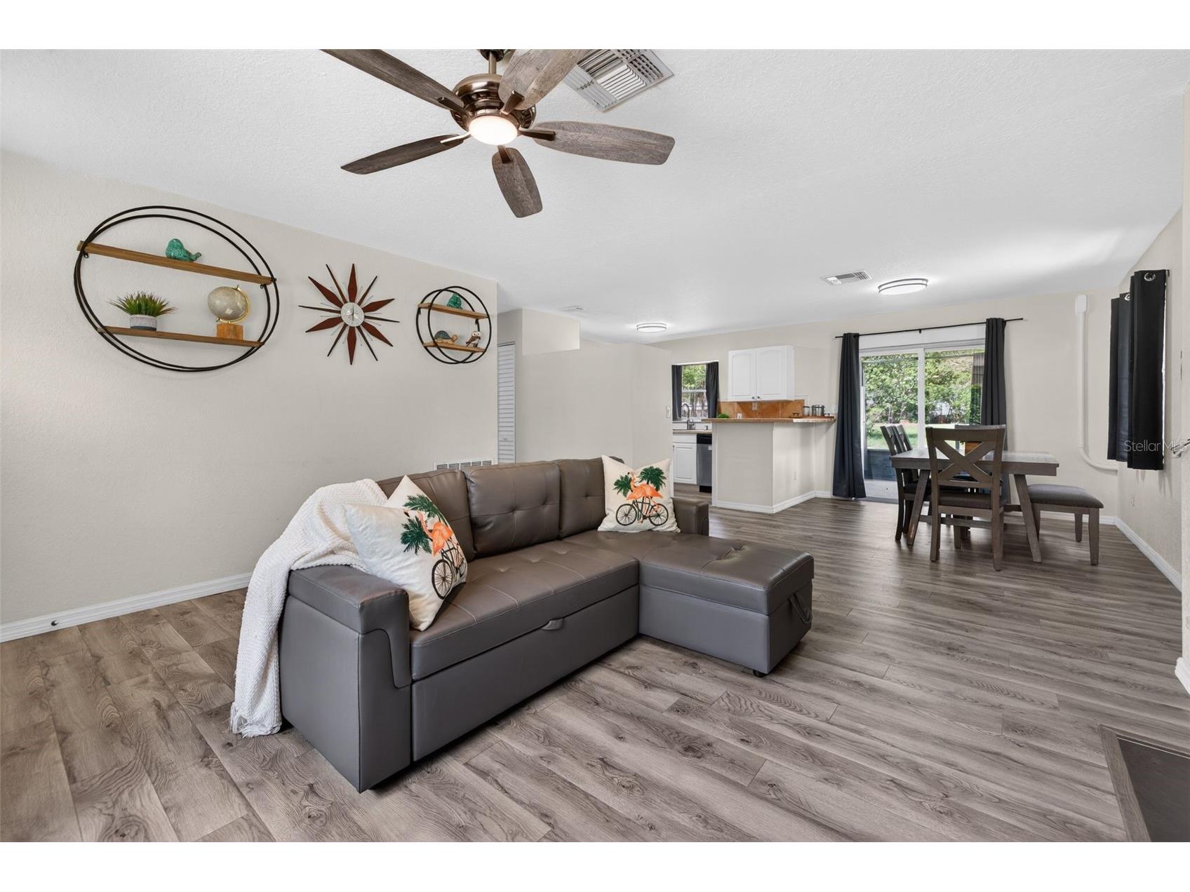 18123 Greensboro Street Spring Hill FL 34610 TB8510564 image7