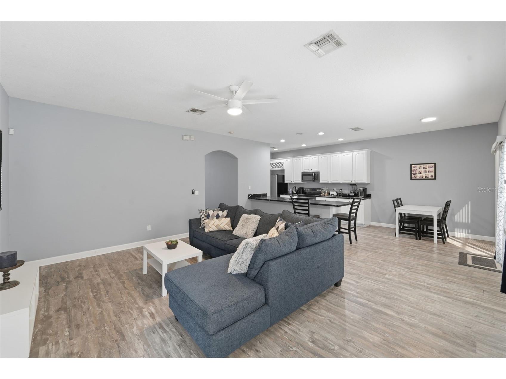 18124 Saxony Lane Orlando FL 32820 O6411728 image4