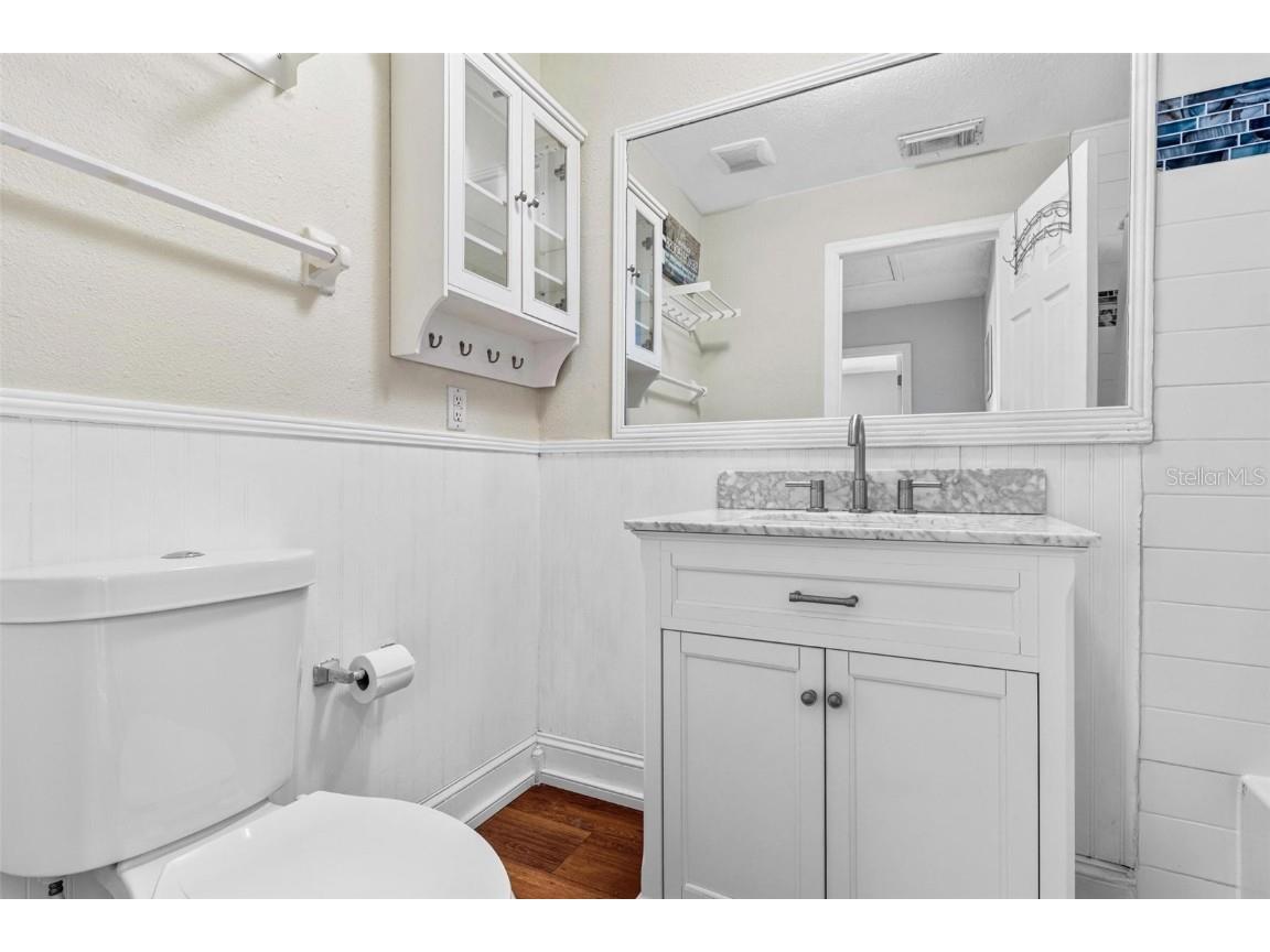 1813 Bough Avenue #B Clearwater FL 33760 TB8375431 image12