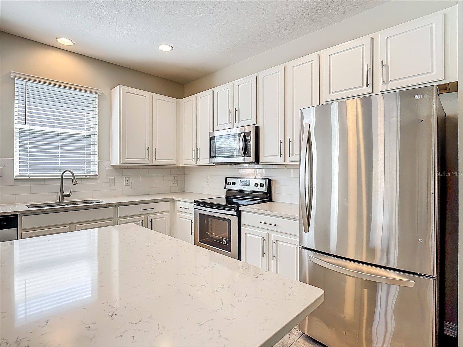 1813 Castleton Dr Saint Cloud FL 34771 O6384214 image3