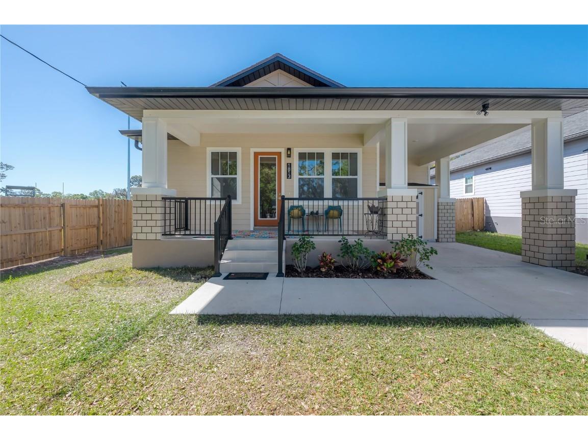 1813 Hillside Drive Tampa FL 33610 TB8383959 image1