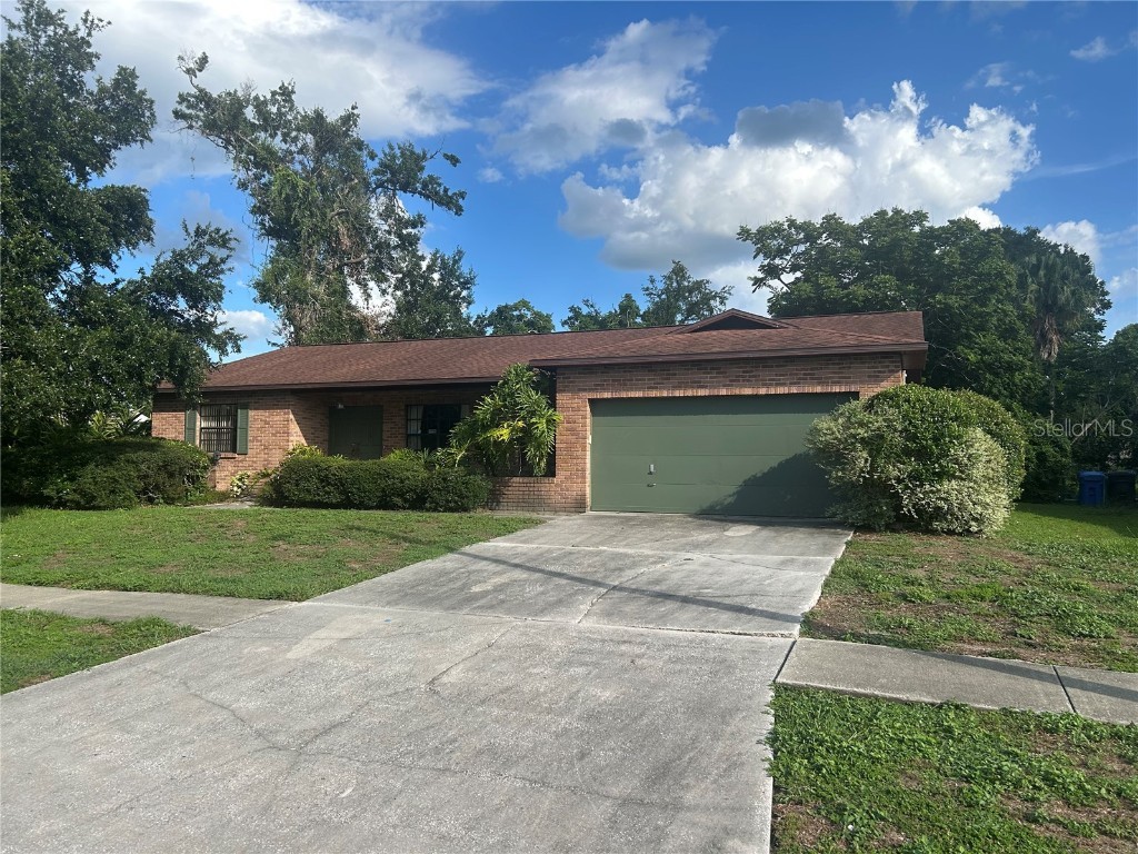 1813 Laurel Oak Drive Valrico FL 33596 TB8398639 image1