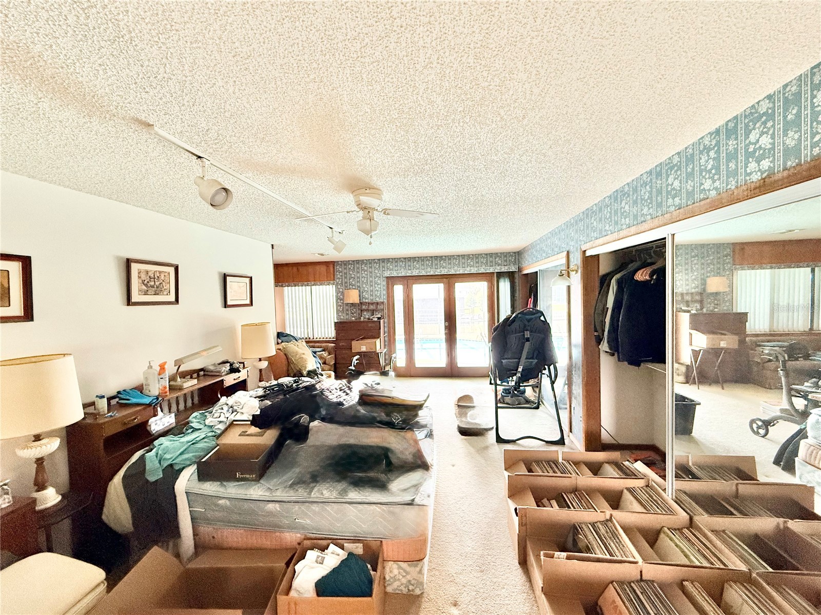 1813 Maine Court Tavares FL 32778 - CANAL TO LAKE EUSTIS G5108746 image16