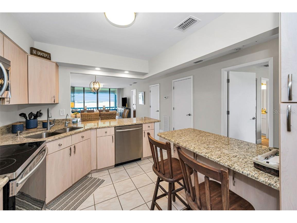 1813 Mariner Drive #146 Tarpon Springs FL 34689 W7877118 image36