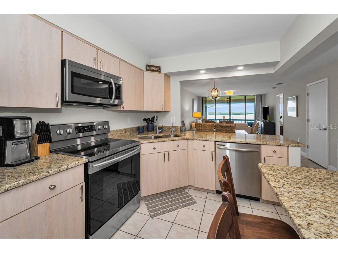 1813 Mariner Drive #146 Tarpon Springs FL 34689 W7877118 image37