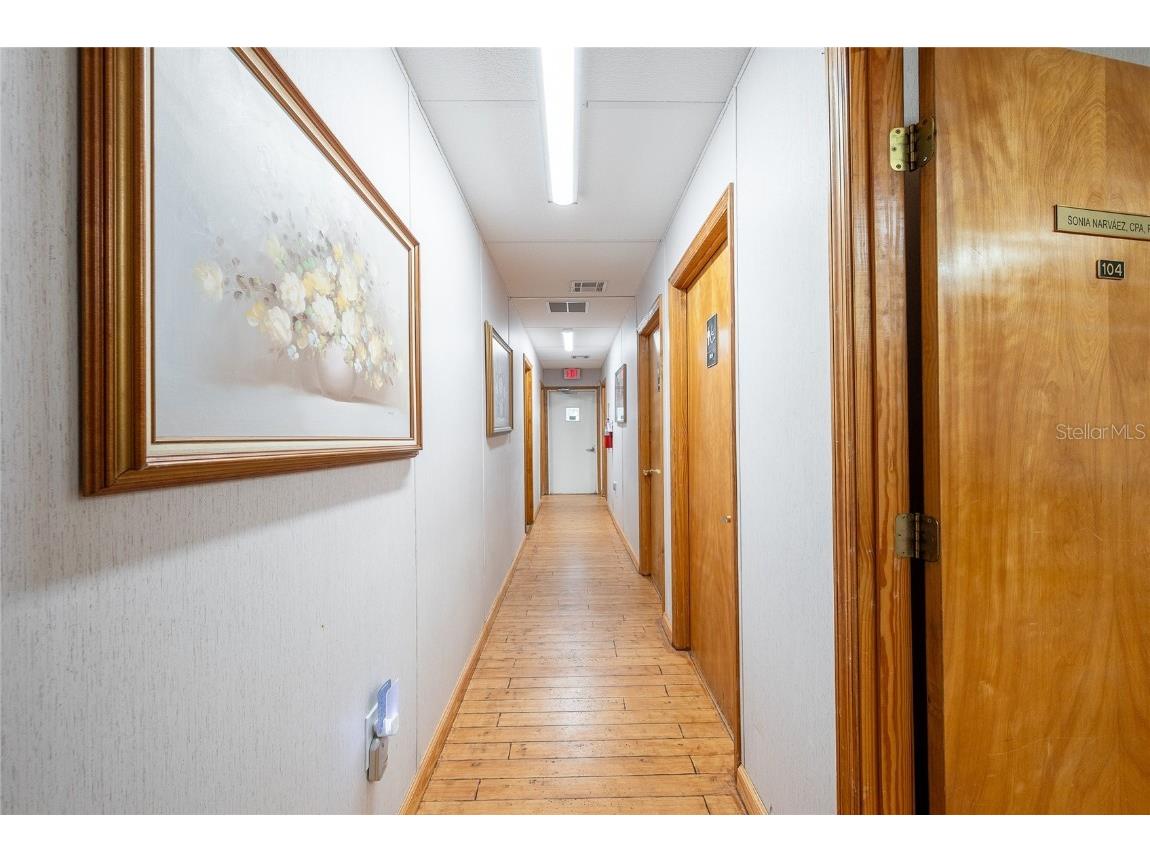 1813 N Dean Road Orlando FL 32817 TB8415169 image30