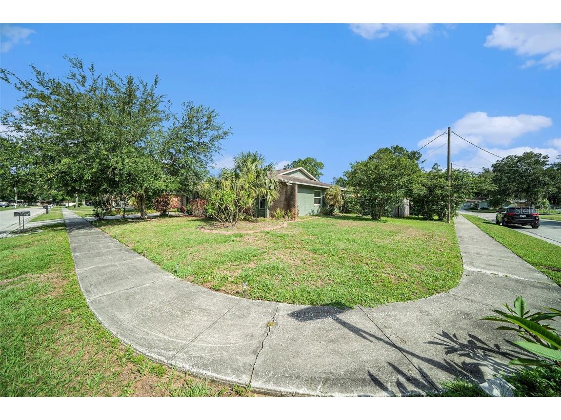 1813 Nova Drive Valrico FL 33596 TB8387243 image38