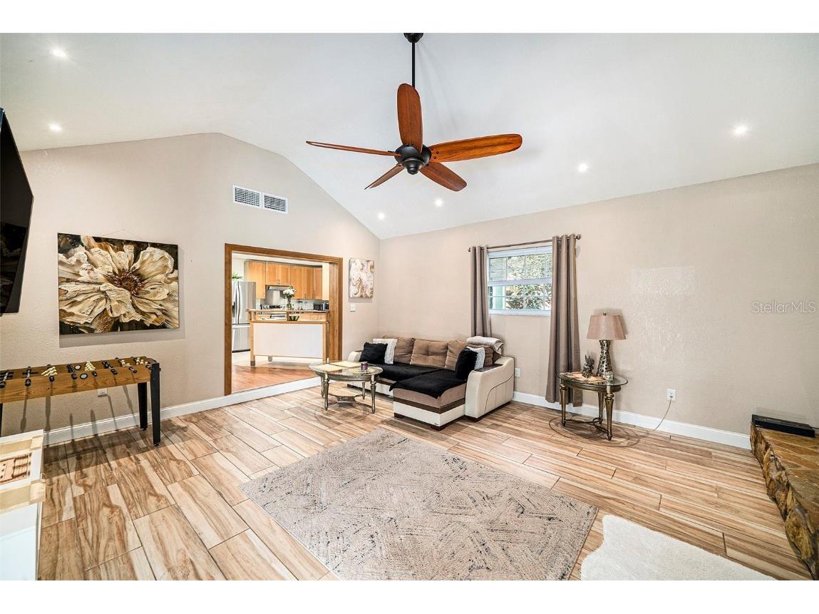 1813 Nova Drive Valrico FL 33596 TB8387243 image8