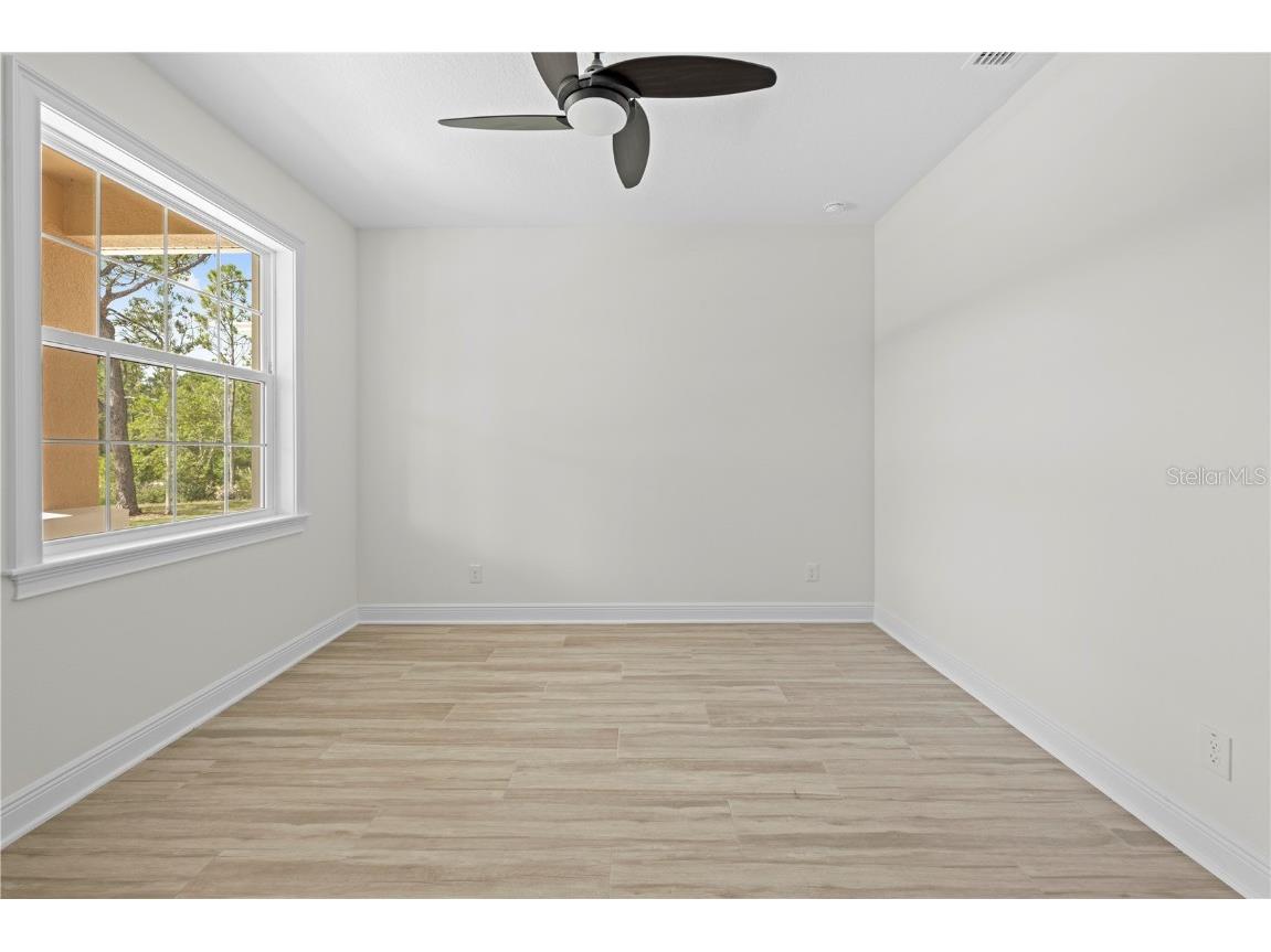 18130 Parrot Road Weeki Wachee FL 34614 TB8436128 image21