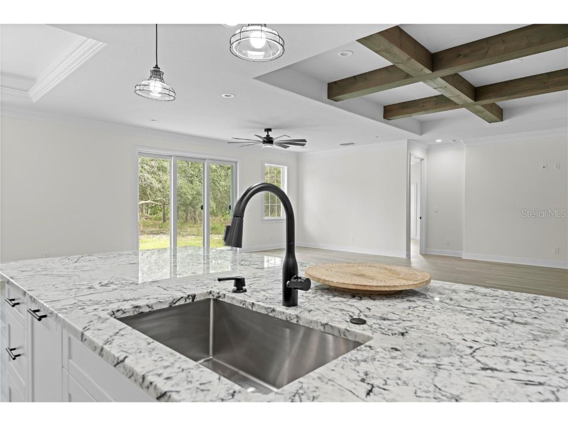 18130 Parrot Road Weeki Wachee FL 34614 TB8436128 image7